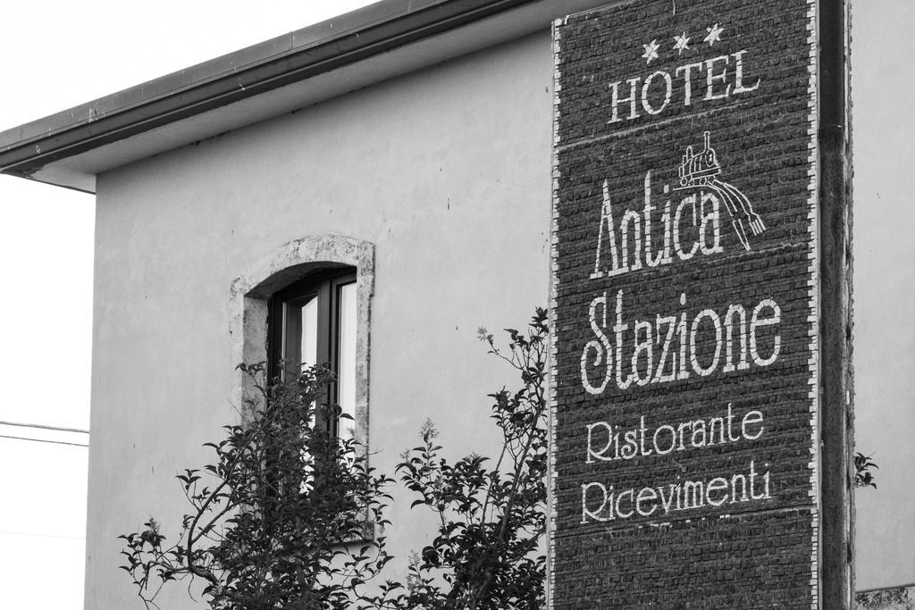 Antica Stazione 호텔 끼아라몬떼굴피 외부 사진